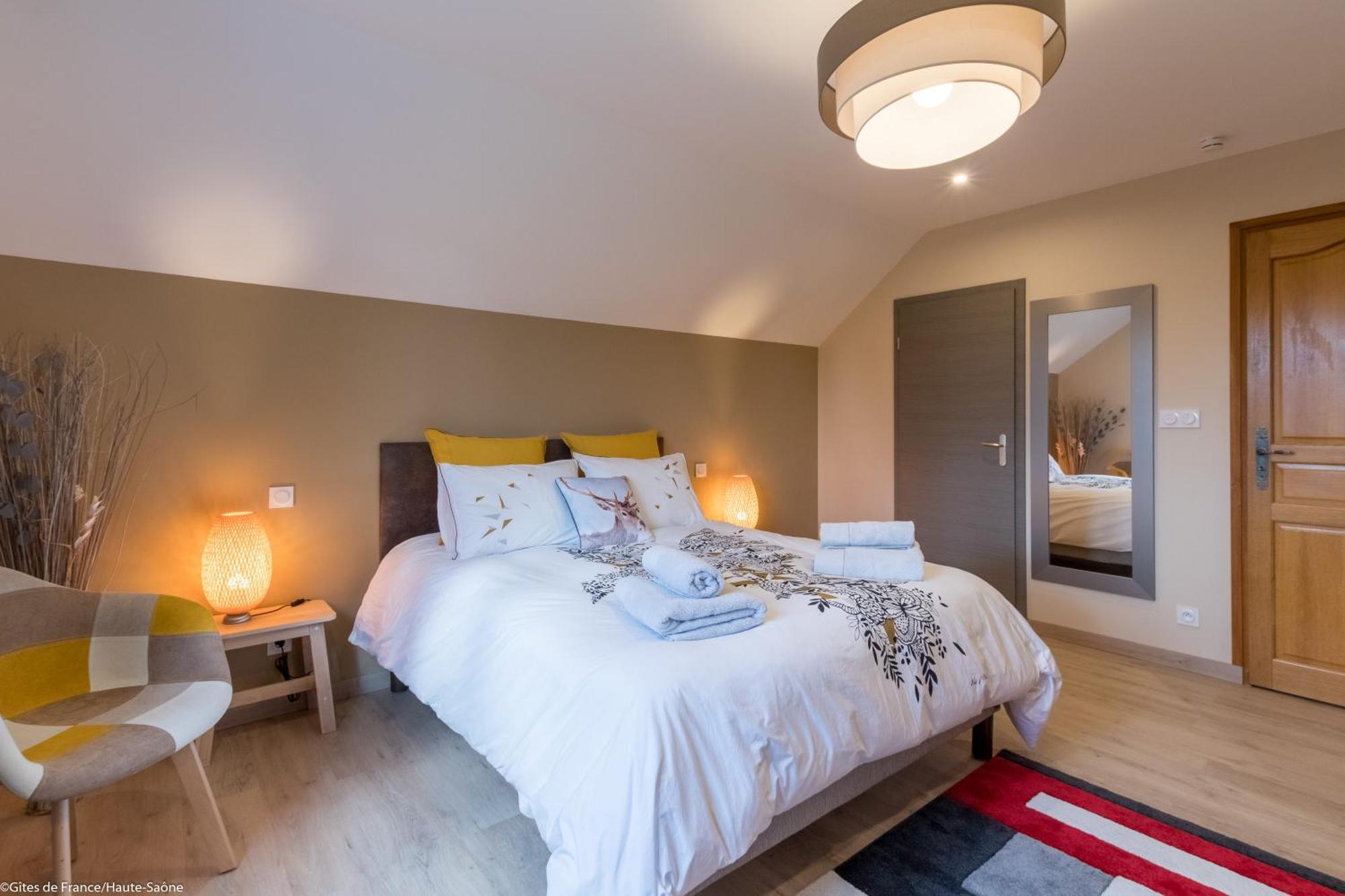 Au Domaine Du Cerf Bed and Breakfast Vyans-le-Val Δωμάτιο φωτογραφία
