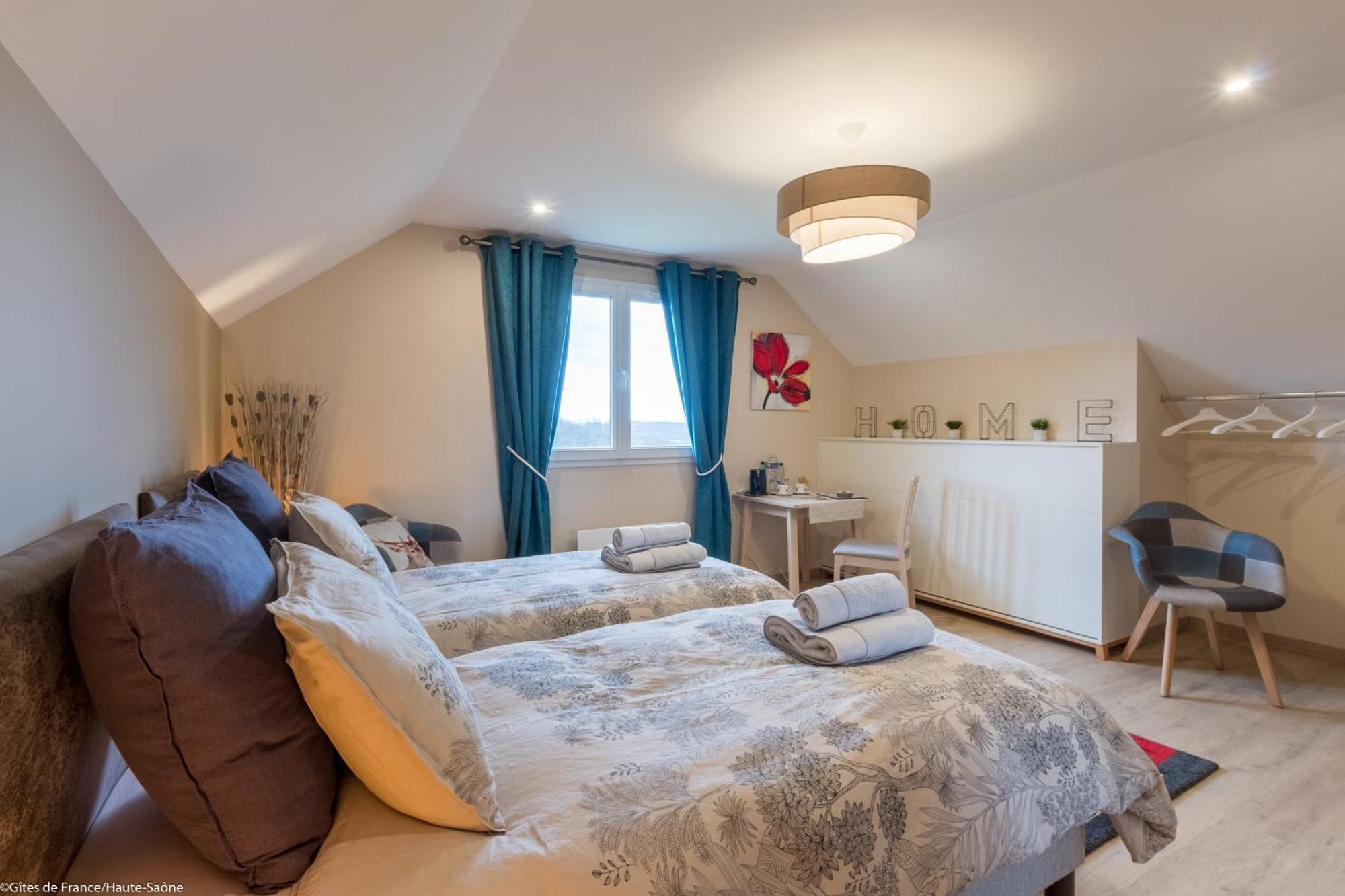 Au Domaine Du Cerf Bed and Breakfast Vyans-le-Val Δωμάτιο φωτογραφία